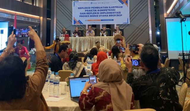 Pelatihan desain dan keamanan data webiste oleh tim dari Universitas Aisyah Pringsewu